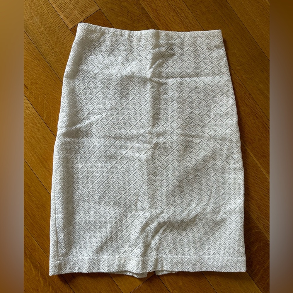 Ann Taylor White Skirt